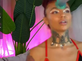 LowkeyGoldie's Live Sex Cam Show