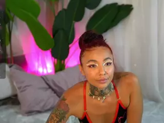 LowkeyGoldie's Live Sex Cam Show
