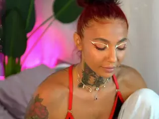 LowkeyGoldie's Live Sex Cam Show