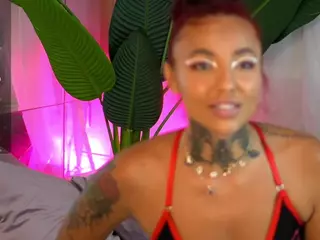 LowkeyGoldie's Live Sex Cam Show