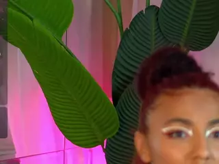 LowkeyGoldie's Live Sex Cam Show