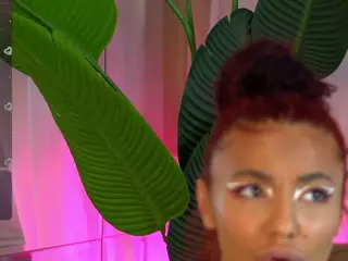 LowkeyGoldie's Live Sex Cam Show