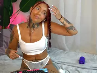LowkeyGoldie's Live Sex Cam Show