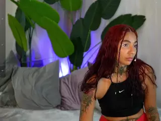 LowkeyGoldie's Live Sex Cam Show