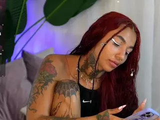 LowkeyGoldie's Live Sex Cam Show