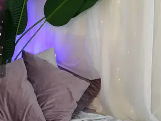 LowkeyGoldie's Live Sex Cam Show