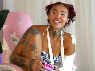 LowkeyGoldie's Live Sex Cam Show