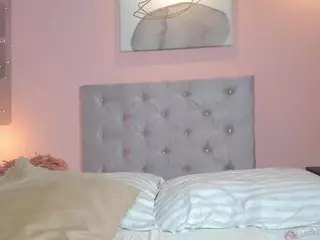 Briana Thompson's Live Sex Cam Show