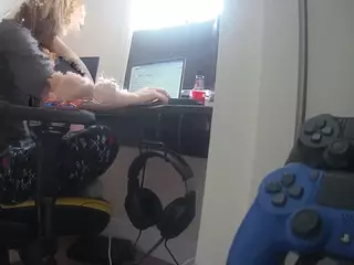 voyeurcam sexy little ana's Live Sex Cam Show