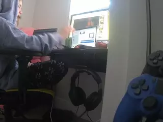 voyeurcam sexy little ana's Live Sex Cam Show