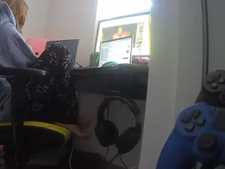 voyeurcam sexy little ana's Live Sex Cam Show