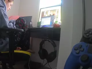 voyeurcam sexy little ana's Live Sex Cam Show