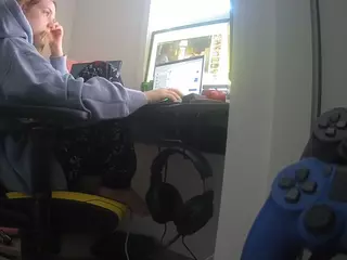 voyeurcam sexy little ana's Live Sex Cam Show