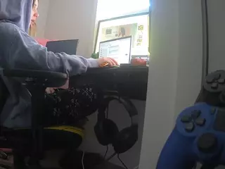 voyeurcam sexy little ana's Live Sex Cam Show