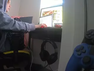 voyeurcam sexy little ana's Live Sex Cam Show