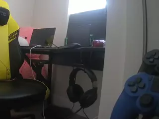 voyeurcam sexy little ana's Live Sex Cam Show