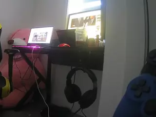 voyeurcam sexy little ana's Live Sex Cam Show