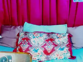 CocoFlames75's Live Sex Cam Show