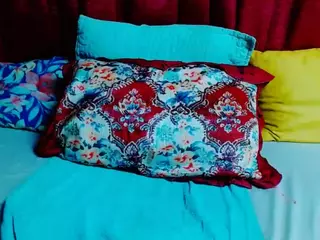 CocoFlames75's Live Sex Cam Show
