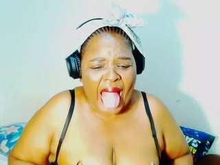 Live cam show with CocoFlames75