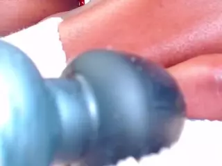 LusciousLipsT's Live Sex Cam Show