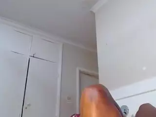 LusciousLipsT's Live Sex Cam Show