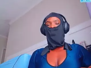 LusciousLipsT's Live Sex Cam Show