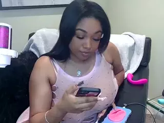 heavenalexus's Live Sex Cam Show