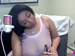 heavenalexus's Live Sex Cam Show