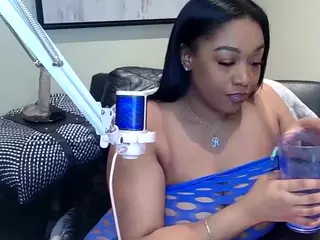 heavenalexus's Live Sex Cam Show