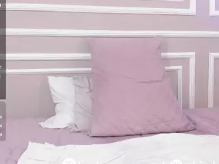 Linda-cameron's Live Sex Cam Show