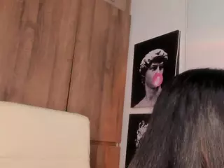 A L I R I P A's Live Sex Cam Show