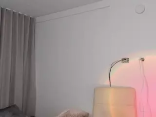 A L I R I P A's Live Sex Cam Show