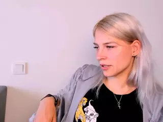 KristiHoward's Live Sex Cam Show