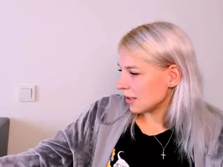 KristiHoward's Live Sex Cam Show