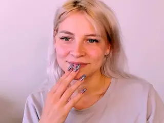 KristiHoward's Live Sex Cam Show