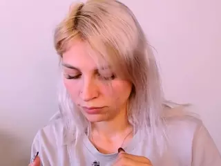 KristiHoward's Live Sex Cam Show