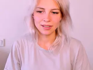 KristiHoward's Live Sex Cam Show