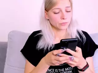 KristiHoward's Live Sex Cam Show