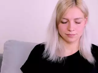 KristiHoward's Live Sex Cam Show