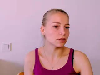 KristiHoward's Live Sex Cam Show