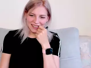 KristiHoward's Live Sex Cam Show