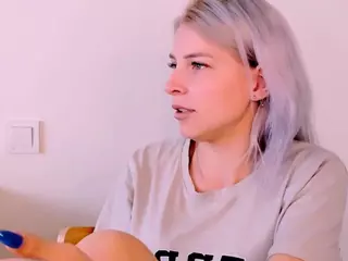 KristiHoward's Live Sex Cam Show