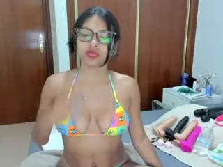HONNY-SUGAR19's Live Sex Cam Show