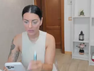 ElisaBaxter's Live Sex Cam Show