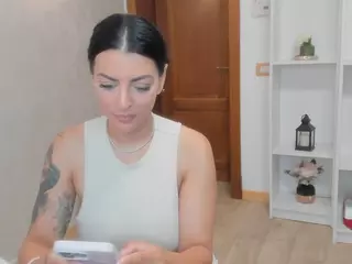 ElisaBaxter's Live Sex Cam Show