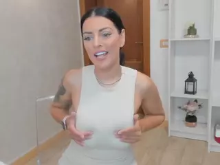 ElisaBaxter's Live Sex Cam Show