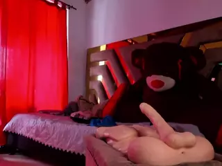 gisellereyess's Live Sex Cam Show