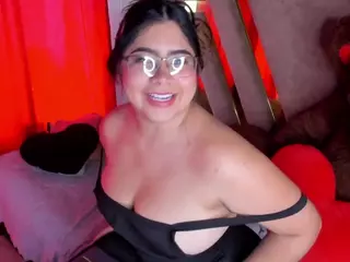 gisellereyess's Live Sex Cam Show