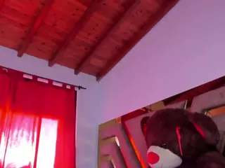 gisellereyess's Live Sex Cam Show
